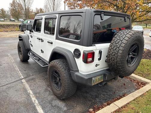 2020 Jeep Wrangler Unlimited Willys 4X4