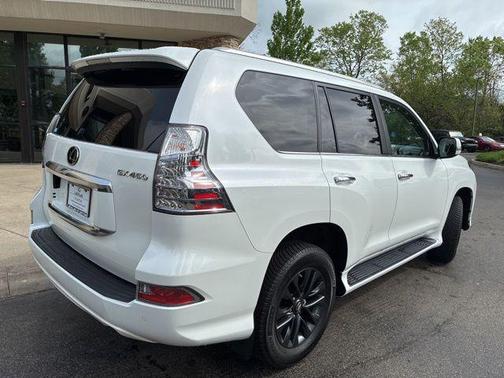 Starfire Pearl 2022 Lexus GX 460 Premium