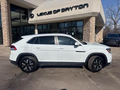 2023 Volkswagen Atlas Cross Sport 2.0T SE
