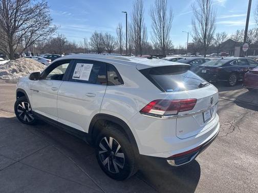 2023 Volkswagen Atlas Cross Sport 2.0T SE