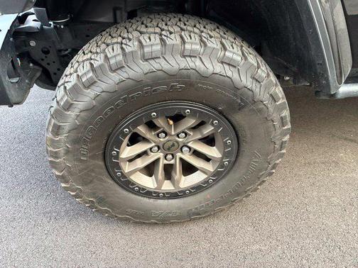 Black Clearcoat 2025 Jeep Wrangler Rubicon 392 Final Edition