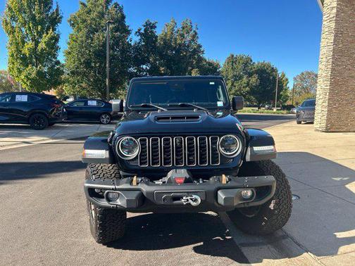 Black Clearcoat 2025 Jeep Wrangler Rubicon 392 Final Edition