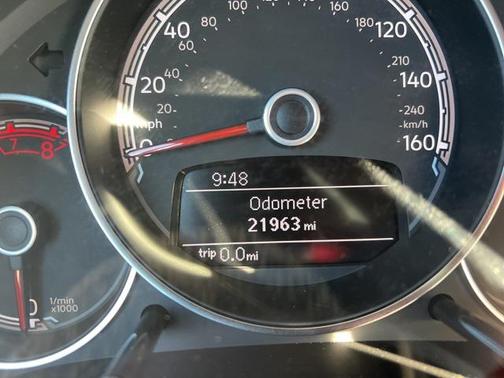 2018 Volkswagen Beetle 2.0T S