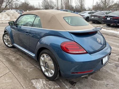 2018 Volkswagen Beetle 2.0T SE