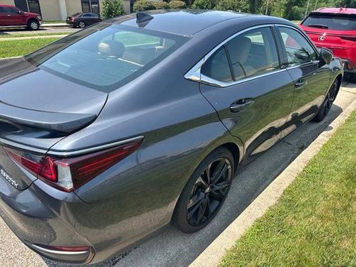Cloudburst Gray 2025 Lexus ES 300h F SPORT Design