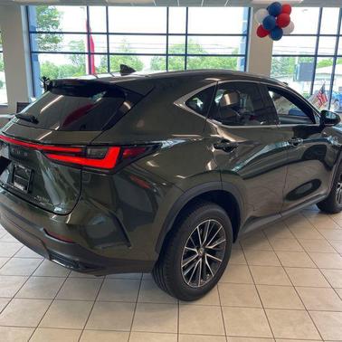 Nori Green Pearl 2024 Lexus NX 350 Premium
