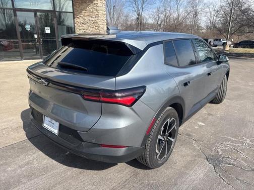 2025 Chevrolet Equinox EV LT
