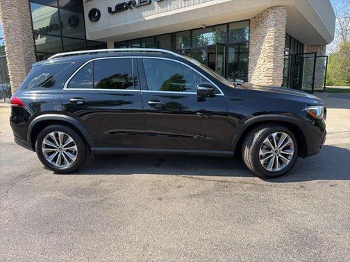 Obsidian Black Metallic 2022 Mercedes-Benz GLE 350 4MATIC