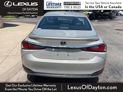 2024 Lexus ES 300h Ultra Luxury