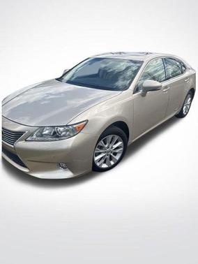 Satin Cashmere Metallic 2015 Lexus ES 300h Base