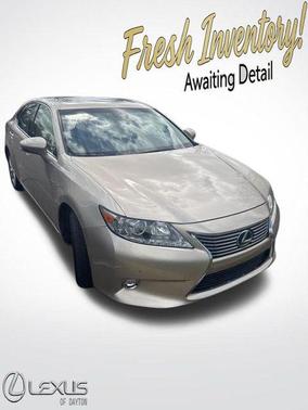 Satin Cashmere Metallic 2015 Lexus ES 300h Base