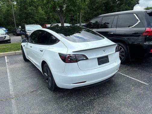 Pearl White Multi-Coat 2023 Tesla Model 3 Standard Range
