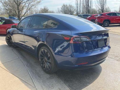 Deep Blue Metallic 2023 Tesla Model 3 Performance