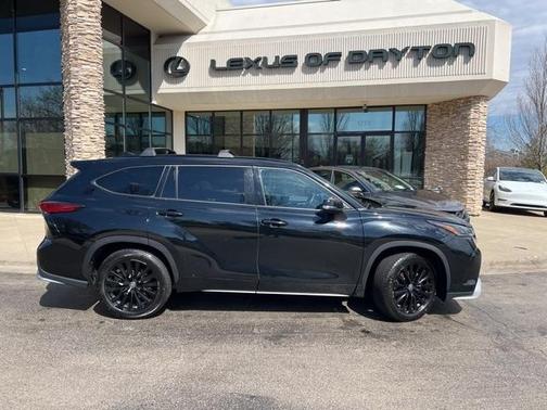 2023 Toyota Highlander XSE