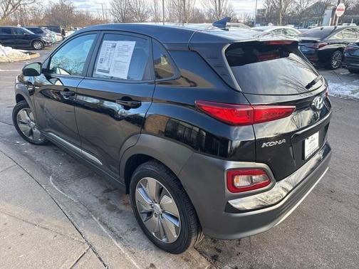 2021 Hyundai KONA EV SEL