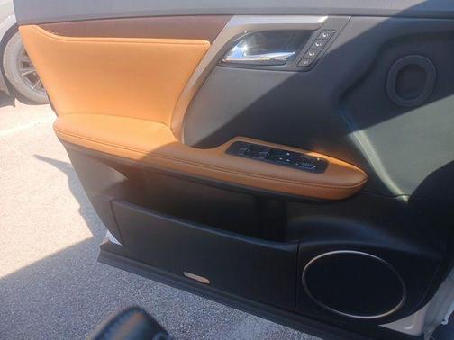 Eminent White Pearl 2021 Lexus RX 350 Base