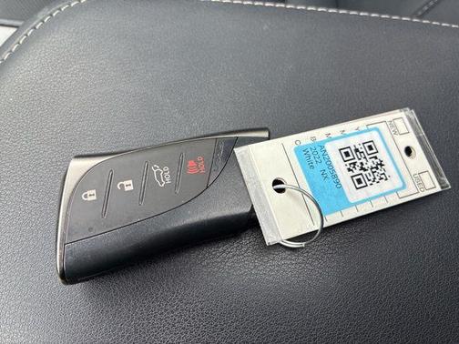 2022 Lexus NX 450h+ Luxury