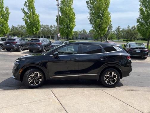 2024 Kia Sportage LX