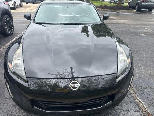Magnetic Black Metallic 2019 Nissan 370Z Sport Touring