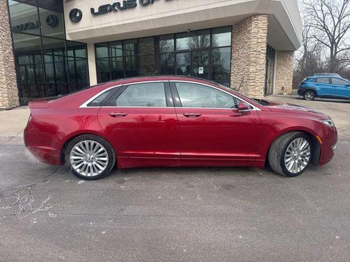 2016 Lincoln MKZ Base