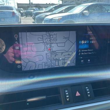 2020 Lexus ES 300h Base