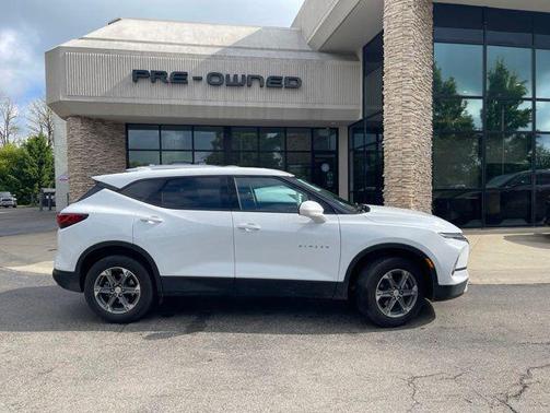 Summit White 2025 Chevrolet Blazer 2LT