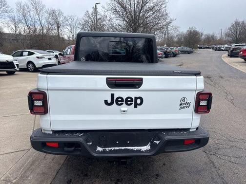 2024 Jeep Gladiator Willys