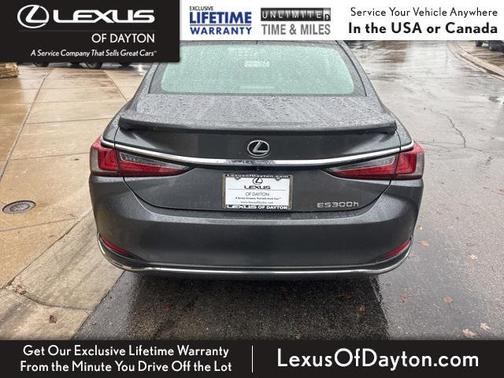 2024 Lexus ES 300h Base