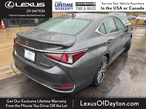 2024 Lexus ES 300h Base