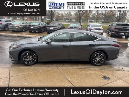 2024 Lexus ES 300h Base