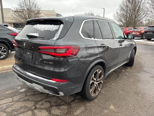 2022 BMW X5 xDrive40i
