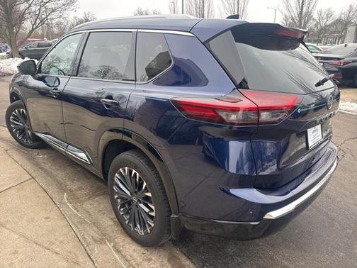 2024 Nissan Rogue Platinum