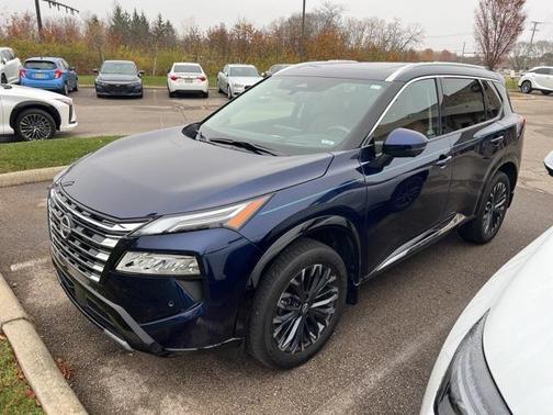 2024 Nissan Rogue Platinum