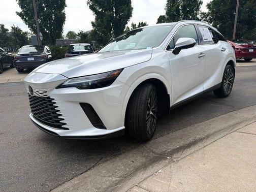 Eminent White Pearl 2024 Lexus RX 350h Premium Plus
