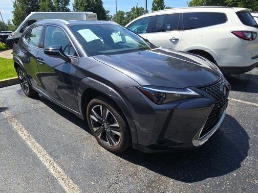 Cloudburst Gray 2023 Lexus UX 250h Base