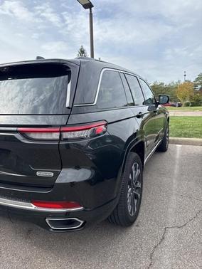 2024 Jeep Grand Cherokee Overland