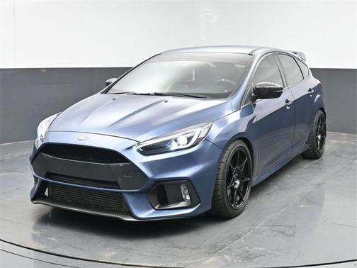 2018 Ford Focus ST 
