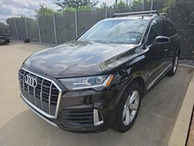 Tamarind Brown Metallic 2023 Audi Q7 45 Premium