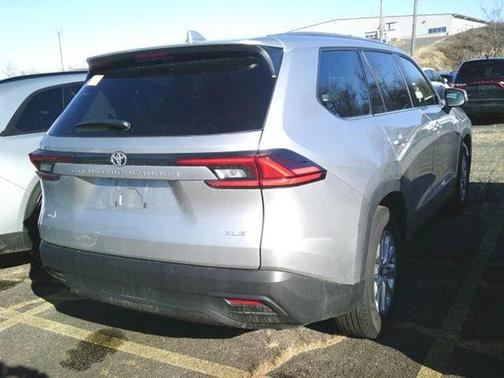 2025 Toyota Grand Highlander XLE