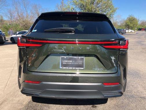 Nori Green Pearl 2025 Lexus NX 350 Luxury