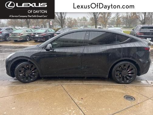 2022 Tesla Model Y Performance Dual Motor All-Wheel Drive