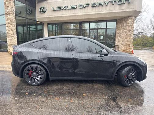 2022 Tesla Model Y Performance Dual Motor All-Wheel Drive