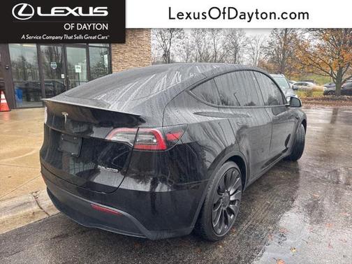 2022 Tesla Model Y Performance Dual Motor All-Wheel Drive