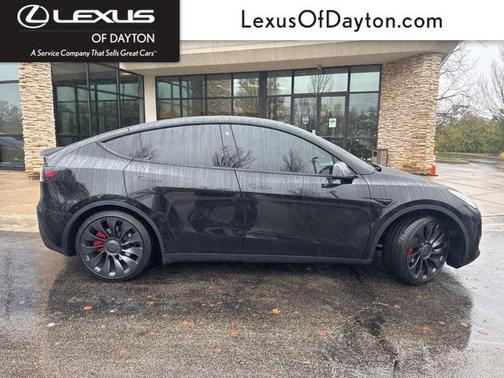 2022 Tesla Model Y Performance Dual Motor All-Wheel Drive