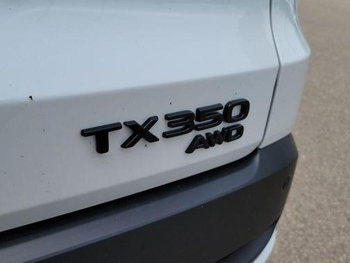 Pearl 2026 Lexus TX 350 Premium