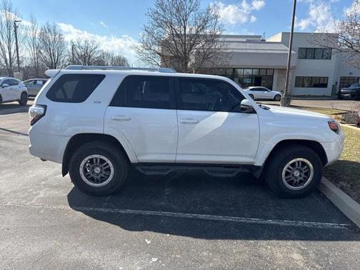 2015 Toyota 4Runner SR5 Premium