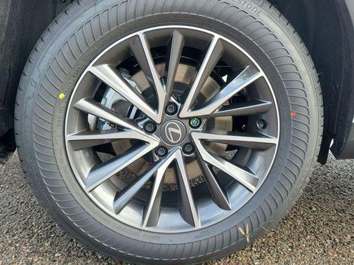 2026 Lexus NX 350h Base