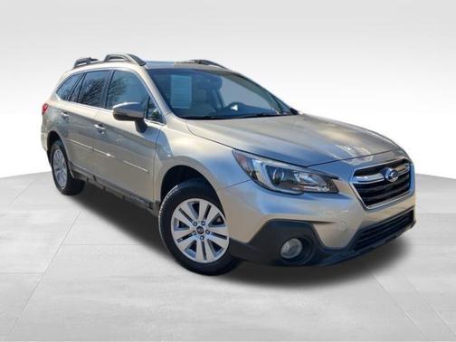 Tungsten Metallic 2018 Subaru Outback 2.5i Premium