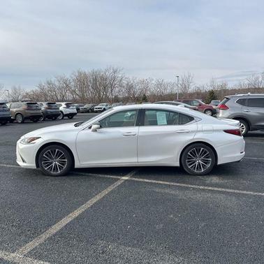 2023 Lexus ES 350 Base