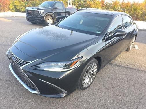 2023 Lexus ES 350 Ultra Luxury